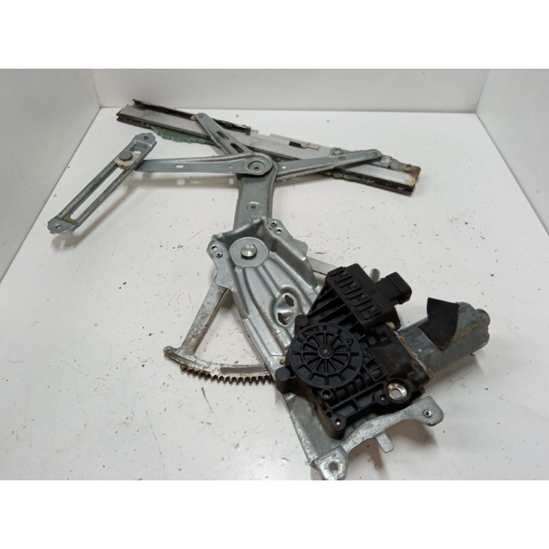 Recambio de elevalunas electrico derecho 3p para opel astra g hatchback (t98) 1.6 16v (f08, f48) referencia OEM IAM   