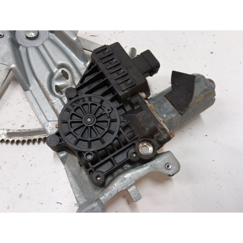 Recambio de elevalunas electrico derecho 3p para opel astra g hatchback (t98) 1.6 16v (f08, f48) referencia OEM IAM   