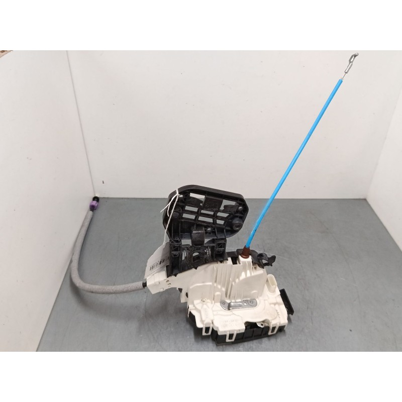 Recambio de cerradura puerta delantera izquierda para mercedes-benz clase a (w176) a 220 d (176.003) referencia OEM IAM   