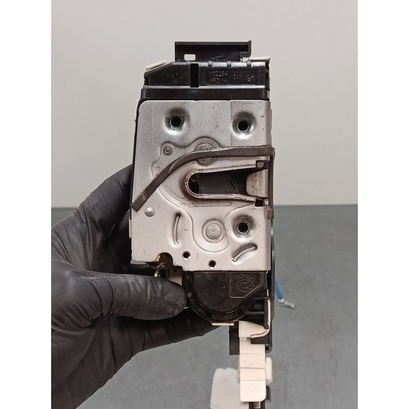 Recambio de cerradura puerta delantera izquierda para mercedes-benz clase a (w176) a 220 d (176.003) referencia OEM IAM   