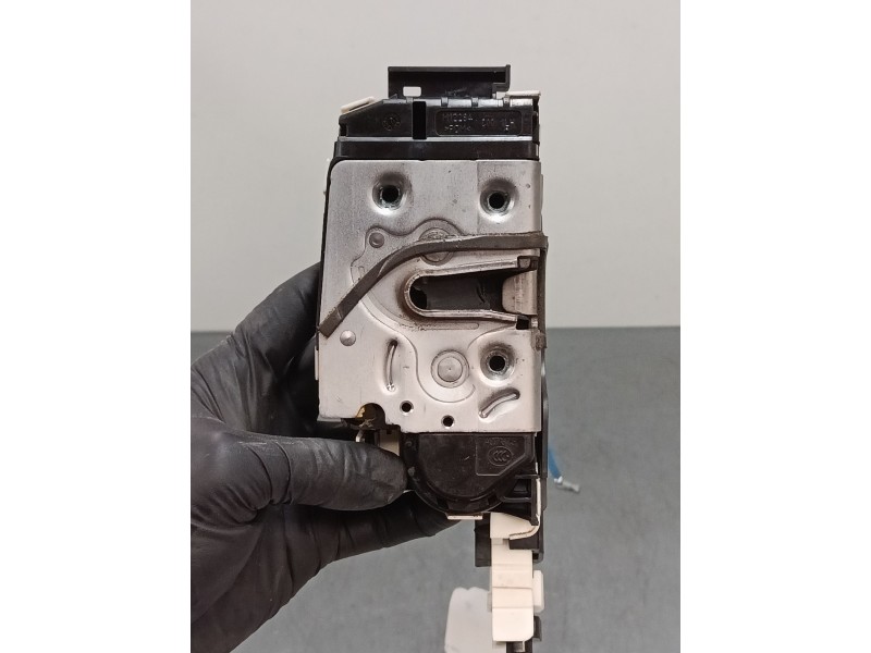 Recambio de cerradura puerta delantera izquierda para mercedes-benz clase a (w176) a 220 d (176.003) referencia OEM IAM   