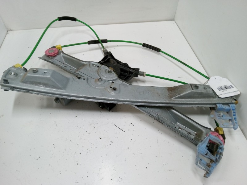 Recambio de elevalunas electrico izquierdo 3p para opel corsa d (s07) 1.3 cdti (l08, l68) referencia OEM IAM 013188487lh  541613