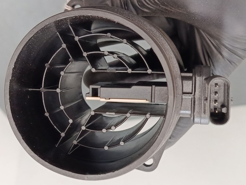 Recambio de caudalimetro para mercedes-benz clase a (w176) a 220 d (176.003) referencia OEM IAM A6450900048  