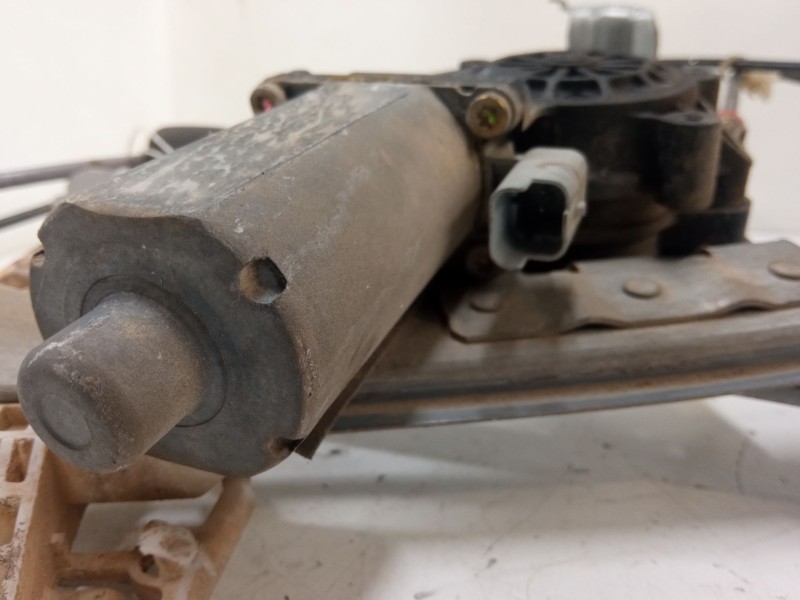 Recambio de elevalunas electrico izquierdo 3p para peugeot 206 hatchback (2a/c) 1.4 i referencia OEM IAM   