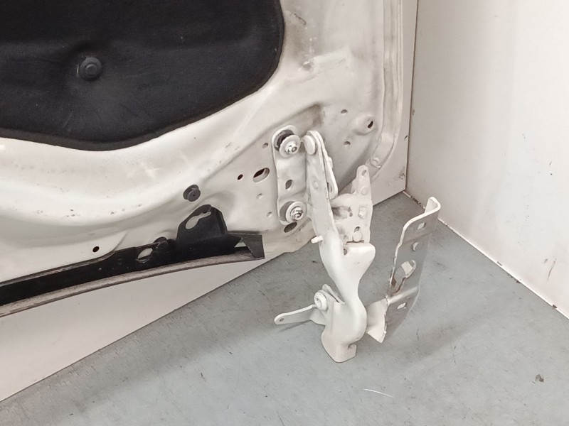 Recambio de capo para mercedes-benz clase a (w176) a 220 d (176.003) referencia OEM IAM A1768800057  