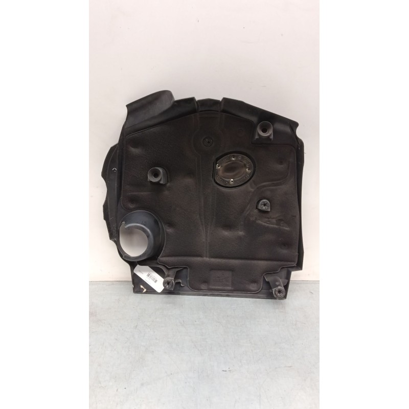 Recambio de tapa motor para mercedes-benz clase a (w176) a 220 d (176.003) referencia OEM IAM A6510109815  
