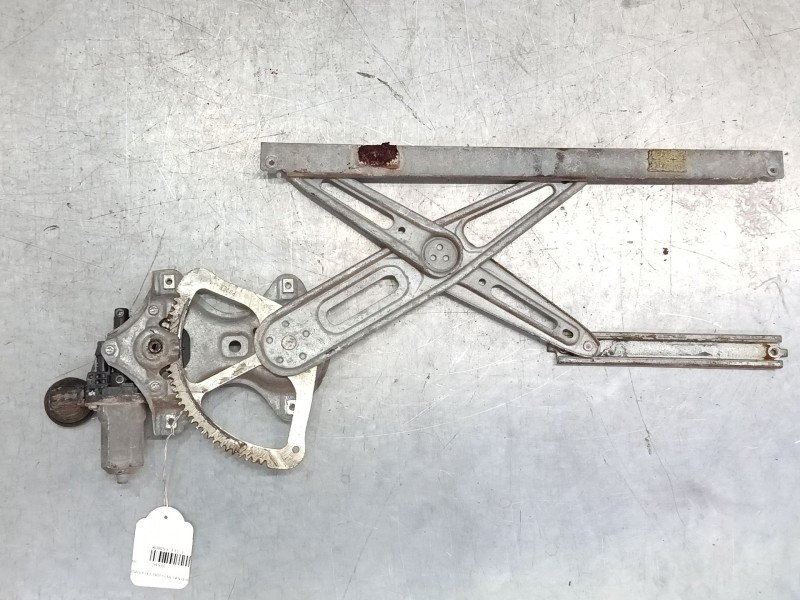 Recambio de elevalunas electrico delantero derecho para toyota auris (_e15_) 2.2 d (ade157_, ade151_) referencia OEM IAM B57100D