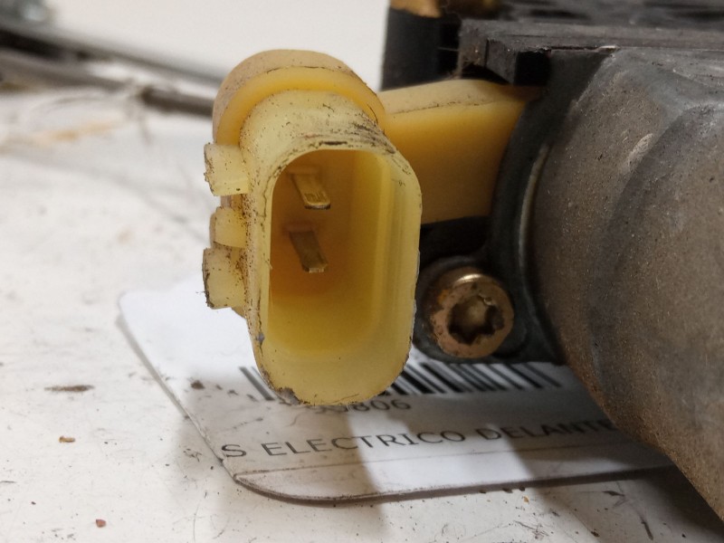 Recambio de elevalunas electrico delantero derecho para kia rio ii (jb) 1.5 crdi referencia OEM IAM   