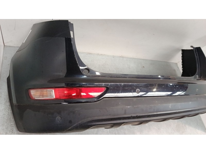 Recambio de paragolpes trasero para kia sportage iv (ql, qle) 1.7 crdi referencia OEM IAM 86612F1100  
