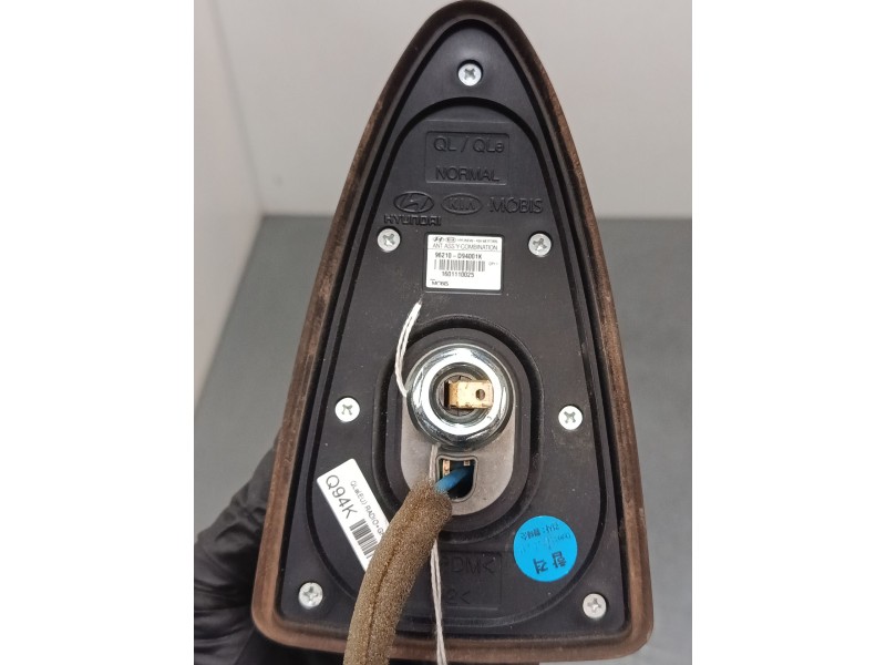 Recambio de antena para kia sportage iv (ql, qle) 1.7 crdi referencia OEM IAM 96210D94001K  