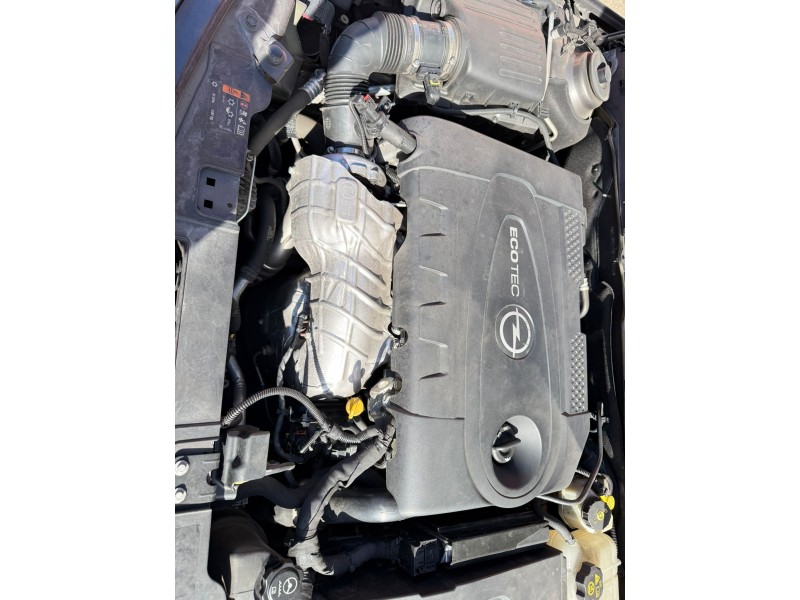 opel insignia a (g09) del año 2012