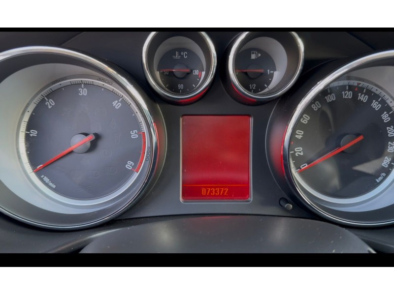 opel insignia a (g09) del año 2012