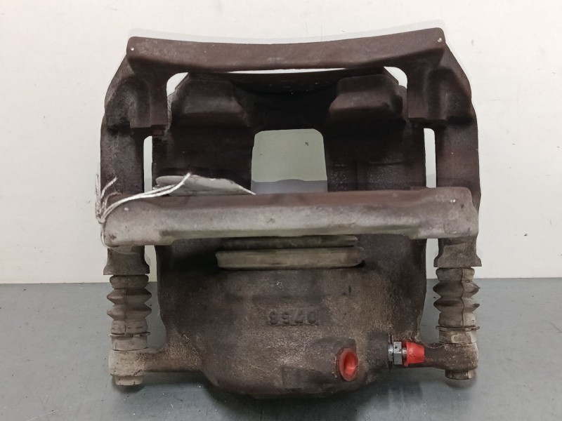 Recambio de pinza freno delantera izquierda para mercedes-benz clase a (w176) a 220 d (176.003) referencia OEM IAM A0004216981  