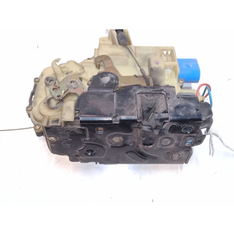 Recambio de cerradura puerta delantera izquierda para seat ibiza iii (6l1) 1.4 16v referencia OEM IAM C3B1837015AM  991990101