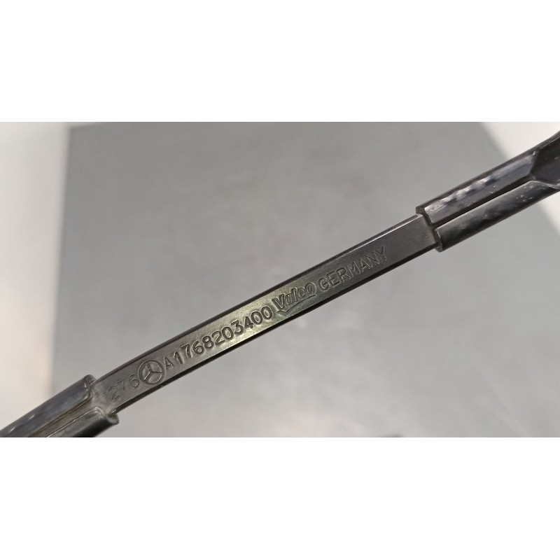 Recambio de brazo limpia delantero izquierdo para mercedes-benz clase a (w176) a 220 d (176.003) referencia OEM IAM A1768203400 