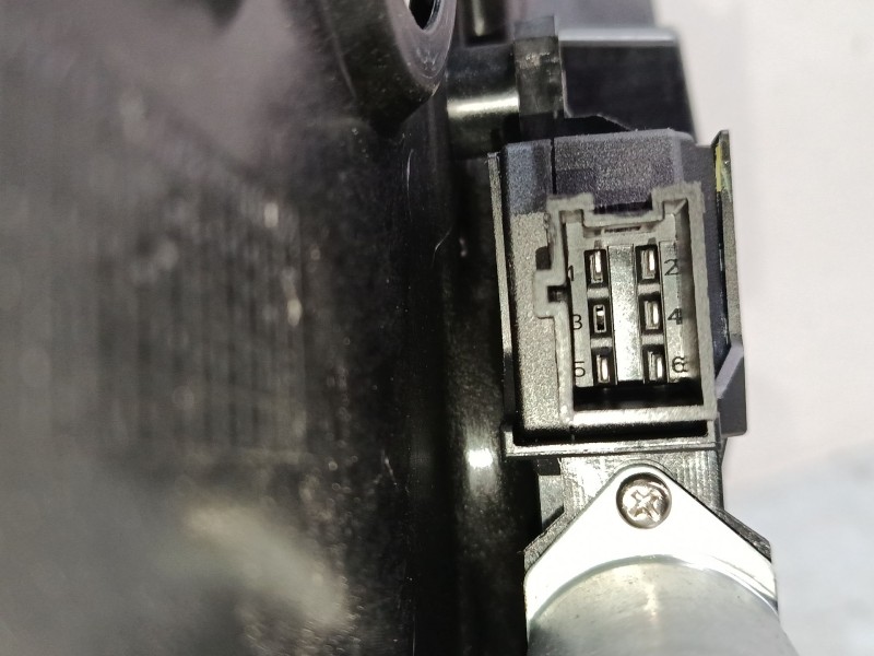 Recambio de elevalunas electrico trasero izquierdo para mercedes-benz clase a (w176) a 220 d (176.003) referencia OEM IAM A12376