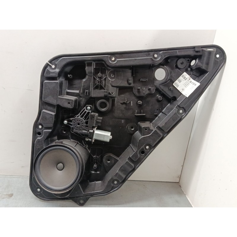 Recambio de elevalunas electrico trasero derecho para mercedes-benz clase a (w176) a 220 d (176.003) referencia OEM IAM A1767304