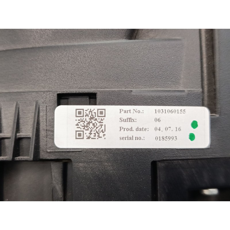 Recambio de cuadro instrumentos para mercedes-benz clase a (w176) a 220 d (176.003) referencia OEM IAM A1769000804 0263700379 