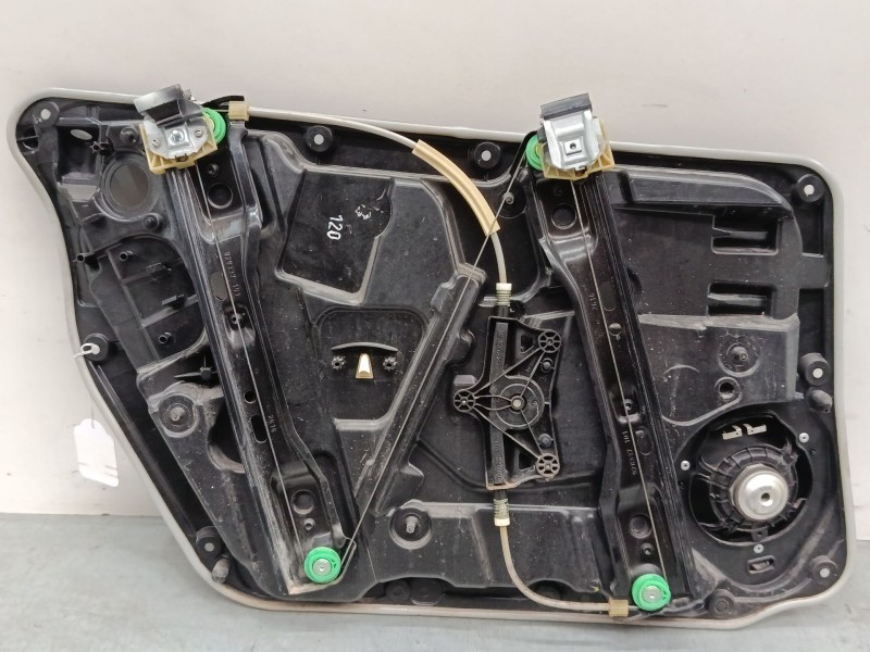 Recambio de elevalunas electrico delantero derecho para mercedes-benz clase a (w176) a 220 d (176.003) referencia OEM IAM A17672