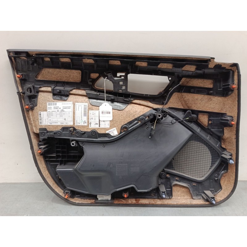 Recambio de guarnecido puerta delantera derecha para mercedes-benz clase a (w176) a 220 d (176.003) referencia OEM IAM A17672014
