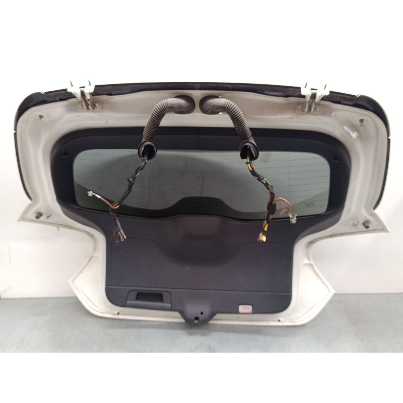 Recambio de porton trasero para mercedes-benz clase a (w176) a 220 d (176.003) referencia OEM IAM A1767402200  