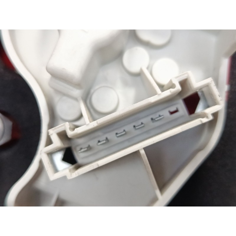 Recambio de piloto trasero derecho para mercedes-benz clase a (w169) a 180 cdi (169.007, 169.307) referencia OEM IAM A1698202864