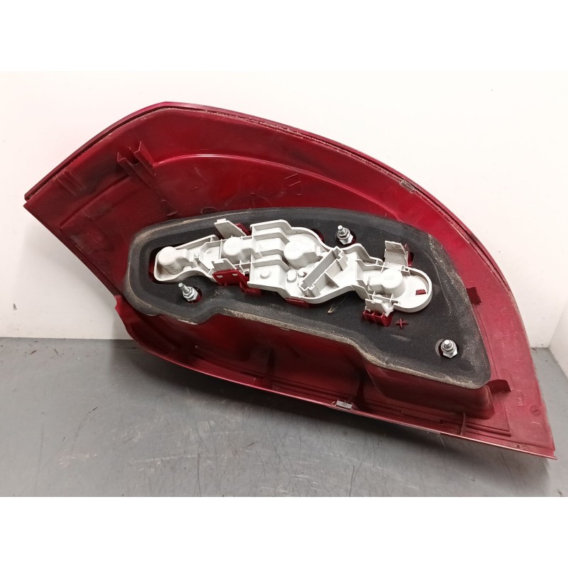 Recambio de piloto trasero izquierdo para mercedes-benz clase a (w169) a 180 cdi (169.007, 169.307) referencia OEM IAM A16982027