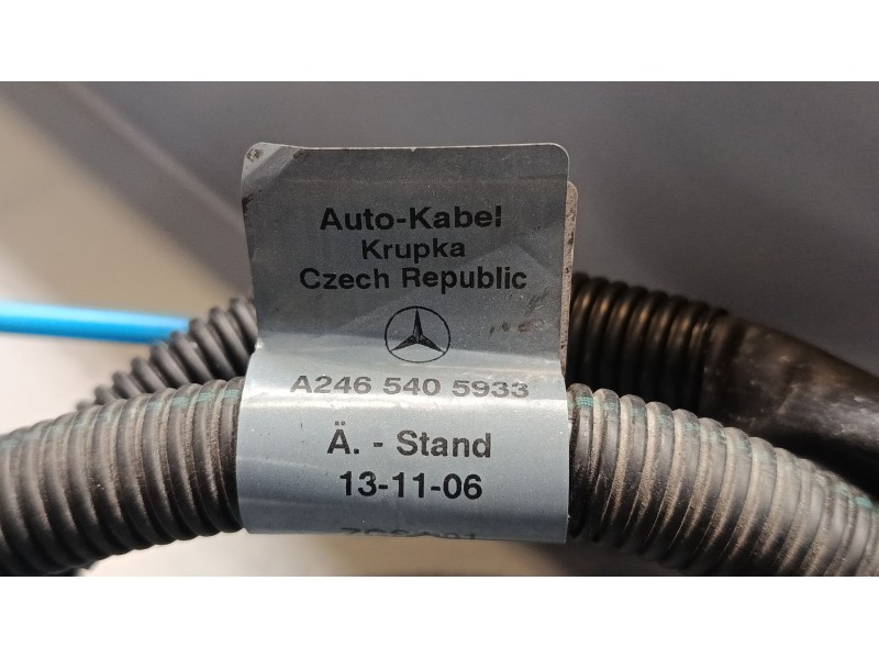 Recambio de sensor de batería bornepositivo para mercedes-benz clase a (w176) a 220 d (176.003) referencia OEM IAM A1175450800 A