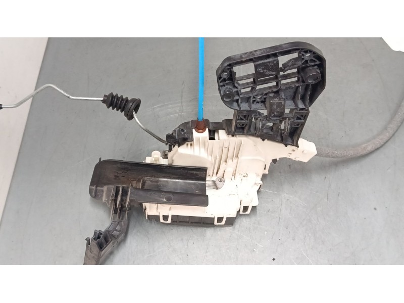 Recambio de cerradura puerta delantera derecha para mercedes-benz clase a (w176) a 220 d (176.003) referencia OEM IAM   