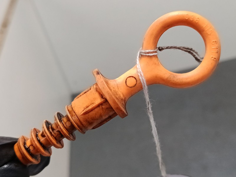 Recambio de varilla aceite para seat ibiza iii (6l1) 1.9 tdi referencia OEM IAM   