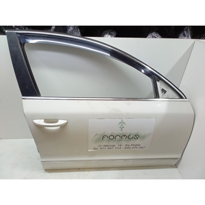 Recambio de puerta delantera derecha para skoda superb ii station wagon (3t5) 2.0 tdi 16v referencia OEM IAM   