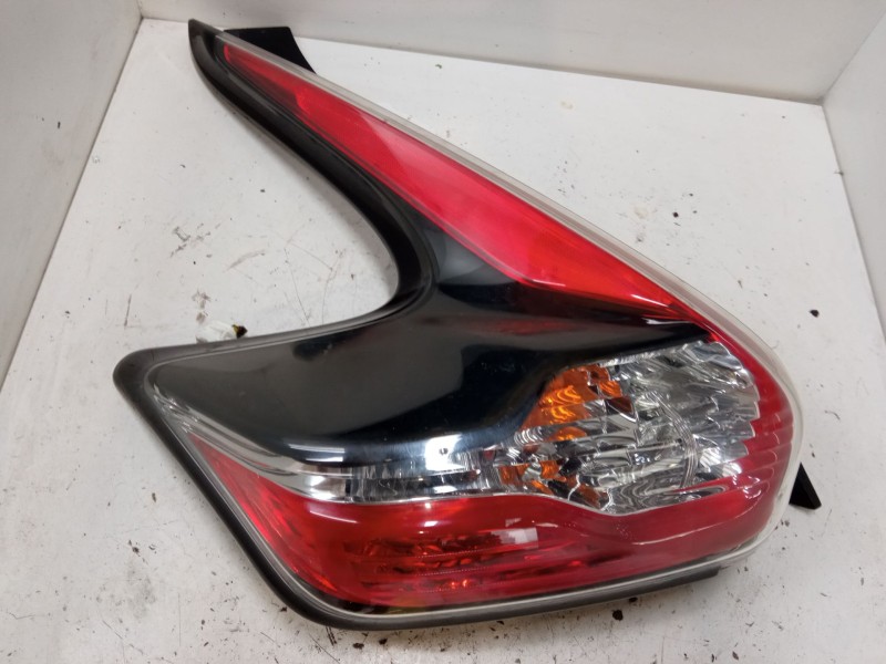 Recambio de piloto trasero izquierdo para nissan juke (f15) 1.6 referencia OEM IAM L90132965  