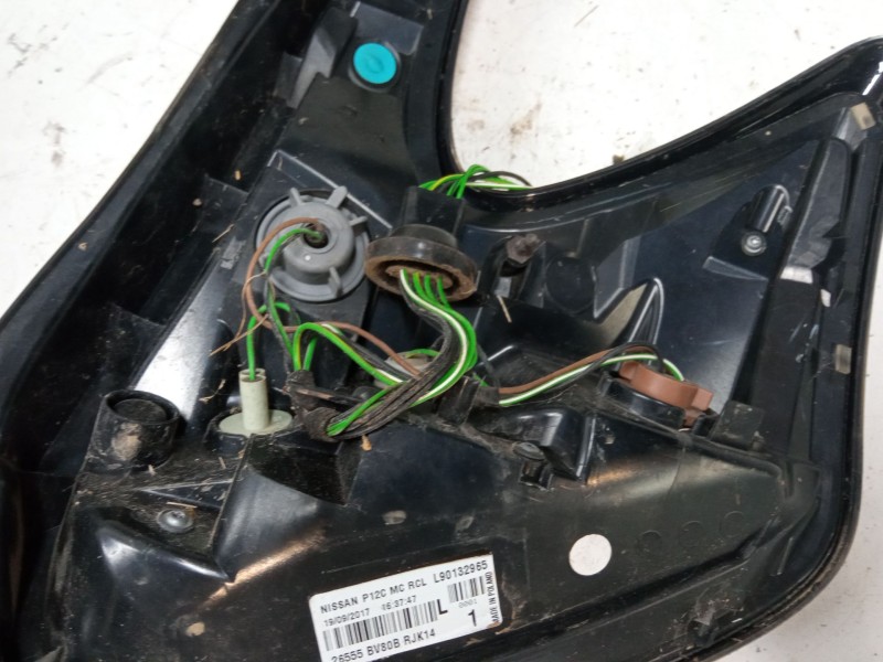 Recambio de piloto trasero izquierdo para nissan juke (f15) 1.6 referencia OEM IAM L90132965  