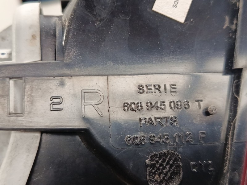 Recambio de piloto trasero derecho para volkswagen polo iv (9n_, 9a_) 1.4 tdi referencia OEM IAM 6Q6945096T  