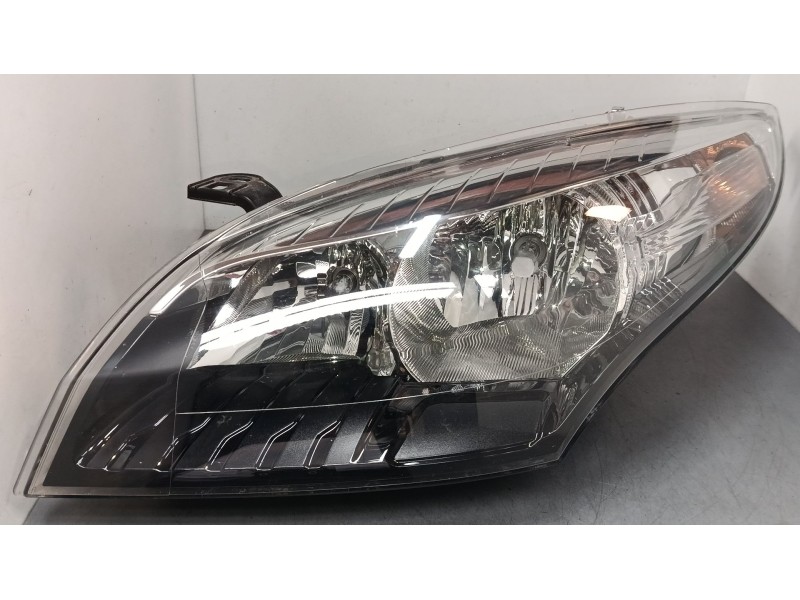Recambio de faro izquierdo para renault megane iii grandtour (kz0/1) 1.2 tce (kz2b, kz11) referencia OEM IAM 260607305R 03012442