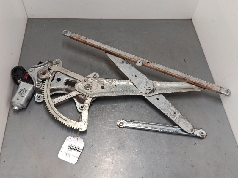 Recambio de elevalunas electrico delantero derecho para toyota rav 4 ii (_a2_) 2.0 d 4wd (cla20_, cla21_) referencia OEM IAM 857