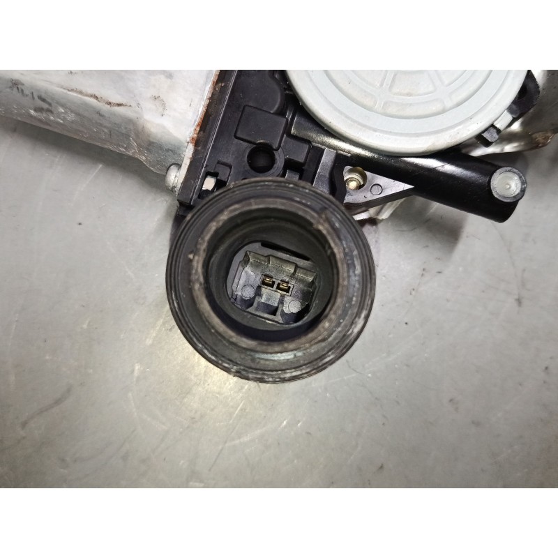 Recambio de elevalunas electrico delantero derecho para toyota rav 4 ii (_a2_) 2.0 d 4wd (cla20_, cla21_) referencia OEM IAM 857