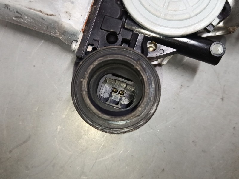 Recambio de elevalunas electrico delantero derecho para toyota rav 4 ii (_a2_) 2.0 d 4wd (cla20_, cla21_) referencia OEM IAM 857