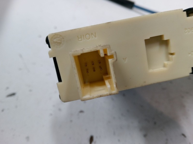 Recambio de elevalunas electrico delantero derecho para peugeot 307 sw (3h) 1.6 16v referencia OEM IAM 503620090406  