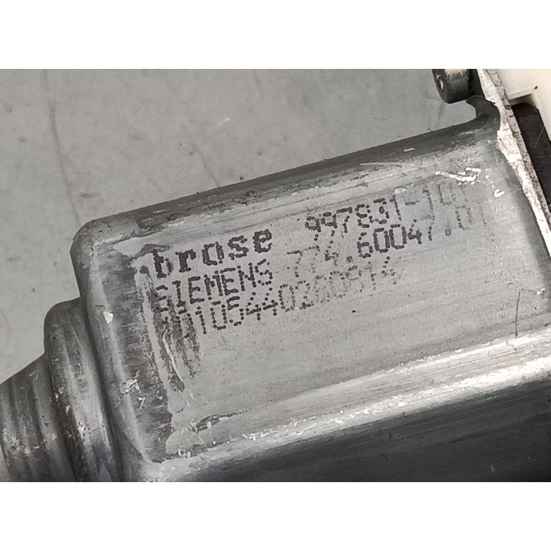 Recambio de elevalunas electrico delantero derecho para citroën c4 i (lc_) 1.6 hdi referencia OEM IAM 997831  