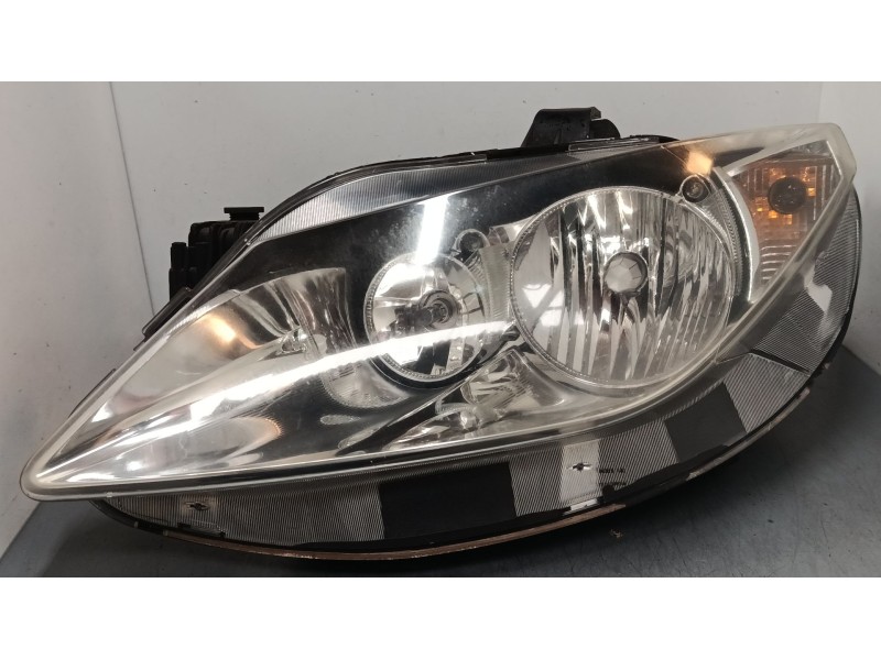 Recambio de faro izquierdo para seat ibiza iv sc (6j1, 6p5) 1.4 referencia OEM IAM 6J1941005D  