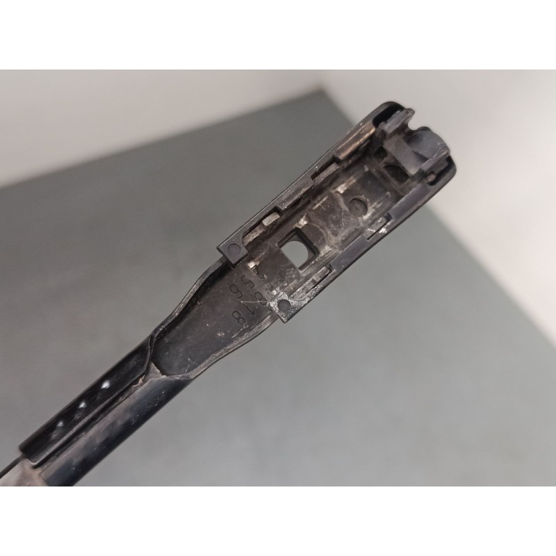 Recambio de brazo limpia delantero derecho para mercedes-benz clase a (w176) a 220 d (176.003) referencia OEM IAM a1768203600  