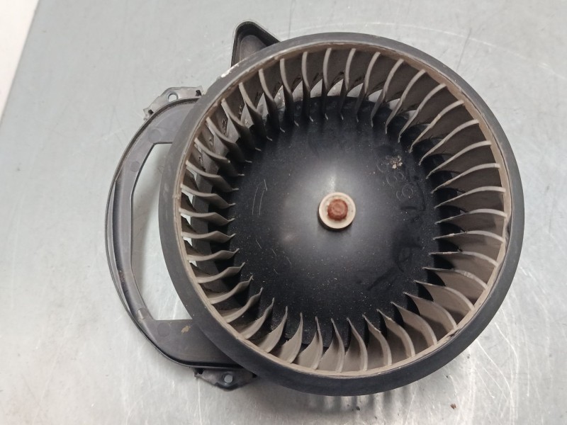 Recambio de motor calefaccion para mercedes-benz clase a (w176) a 220 d (176.003) referencia OEM IAM A2469061601  