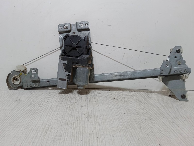 Recambio de elevalunas electrico trasero izquierdo para peugeot 307 sw (3h) 1.6 hdi 110 referencia OEM IAM 116329  