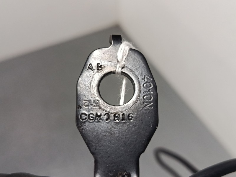 Recambio de anclaje cinturon delantero derecho para mercedes-benz clase a (w176) a 220 d (176.003) referencia OEM IAM A246860016