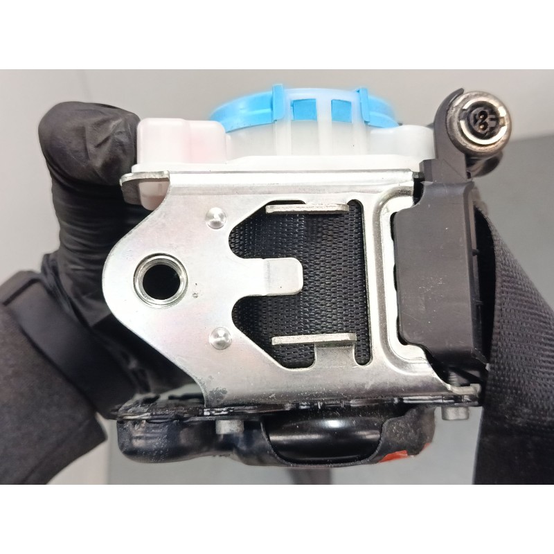 Recambio de cinturon seguridad delantero derecho para mercedes-benz clase a (w176) a 220 d (176.003) referencia OEM IAM 30749459