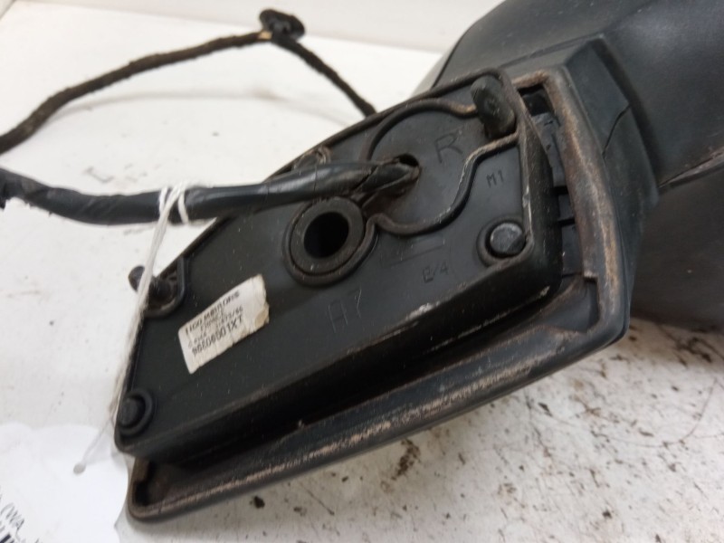 Recambio de retrovisor electrico derecho para peugeot 207/207+ (wa_, wc_) 1.4 hdi referencia OEM IAM 96806501XT  