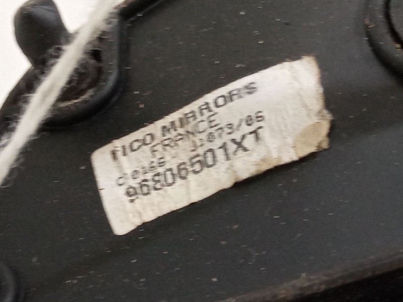 Recambio de retrovisor electrico derecho para peugeot 207/207+ (wa_, wc_) 1.4 hdi referencia OEM IAM 96806501XT  