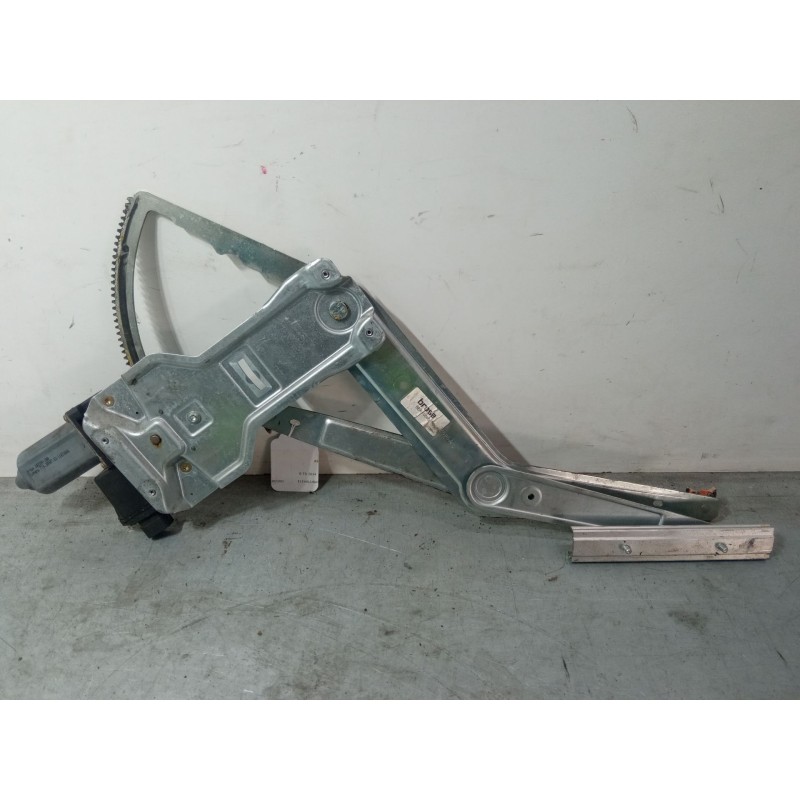 Recambio de elevalunas electrico delantero derecho para opel astra g descapotable (t98) 1.6 (f67) referencia OEM IAM 103394100  