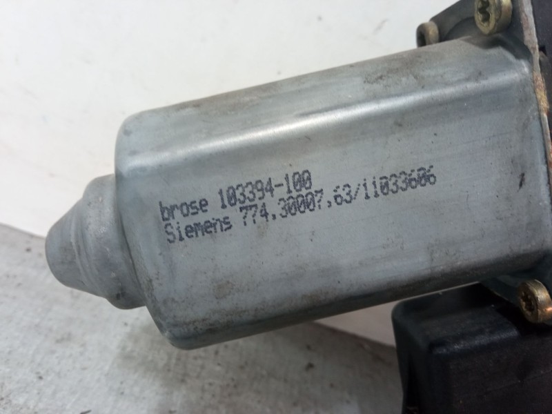 Recambio de elevalunas electrico delantero derecho para opel astra g descapotable (t98) 1.6 (f67) referencia OEM IAM 103394100  